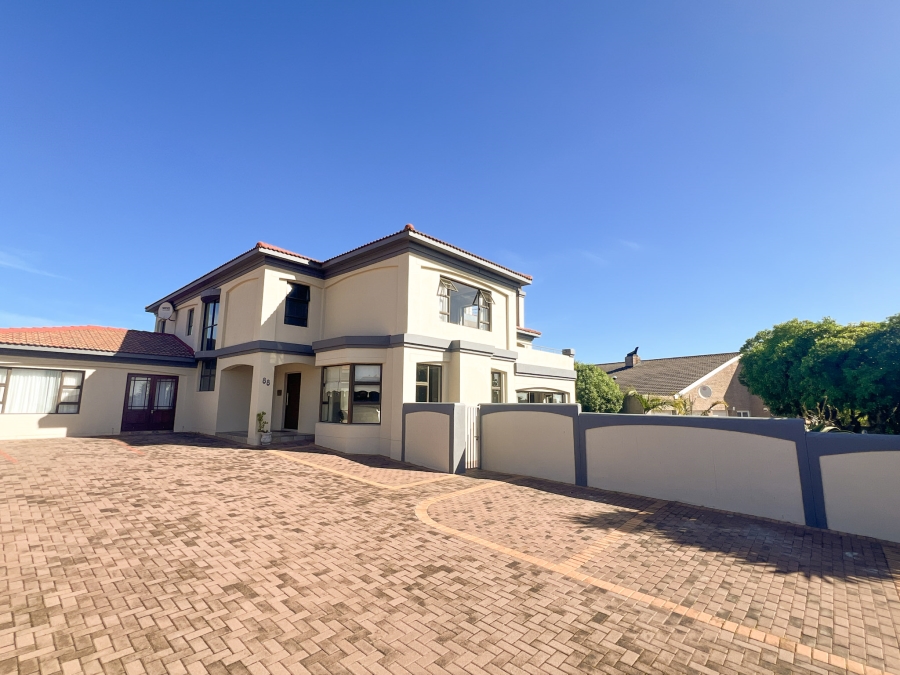 9 Bedroom Property for Sale in Myburgh Park Western Cape